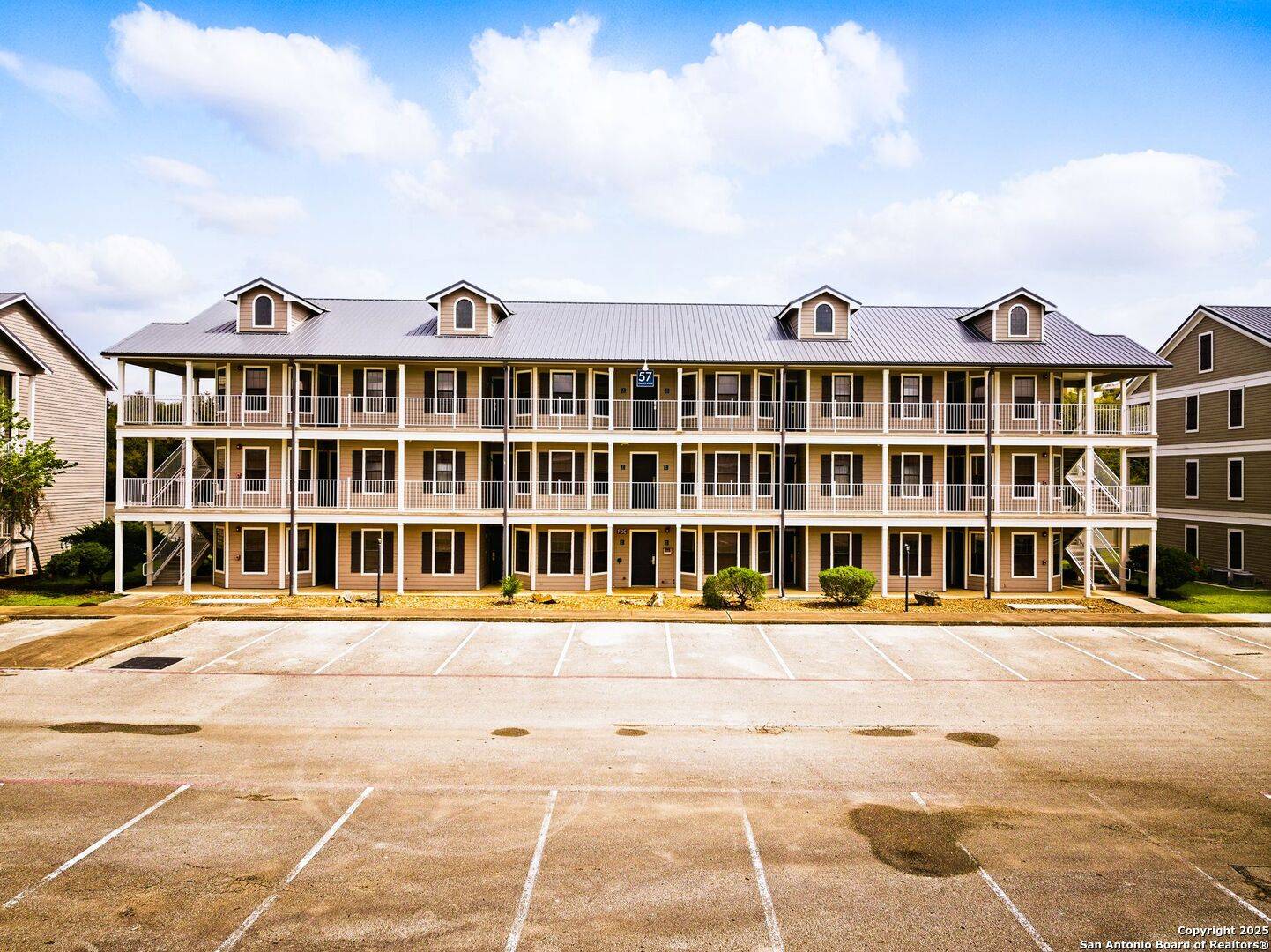 Canyon Lake, TX 78133,373 April Dr UNIT 381