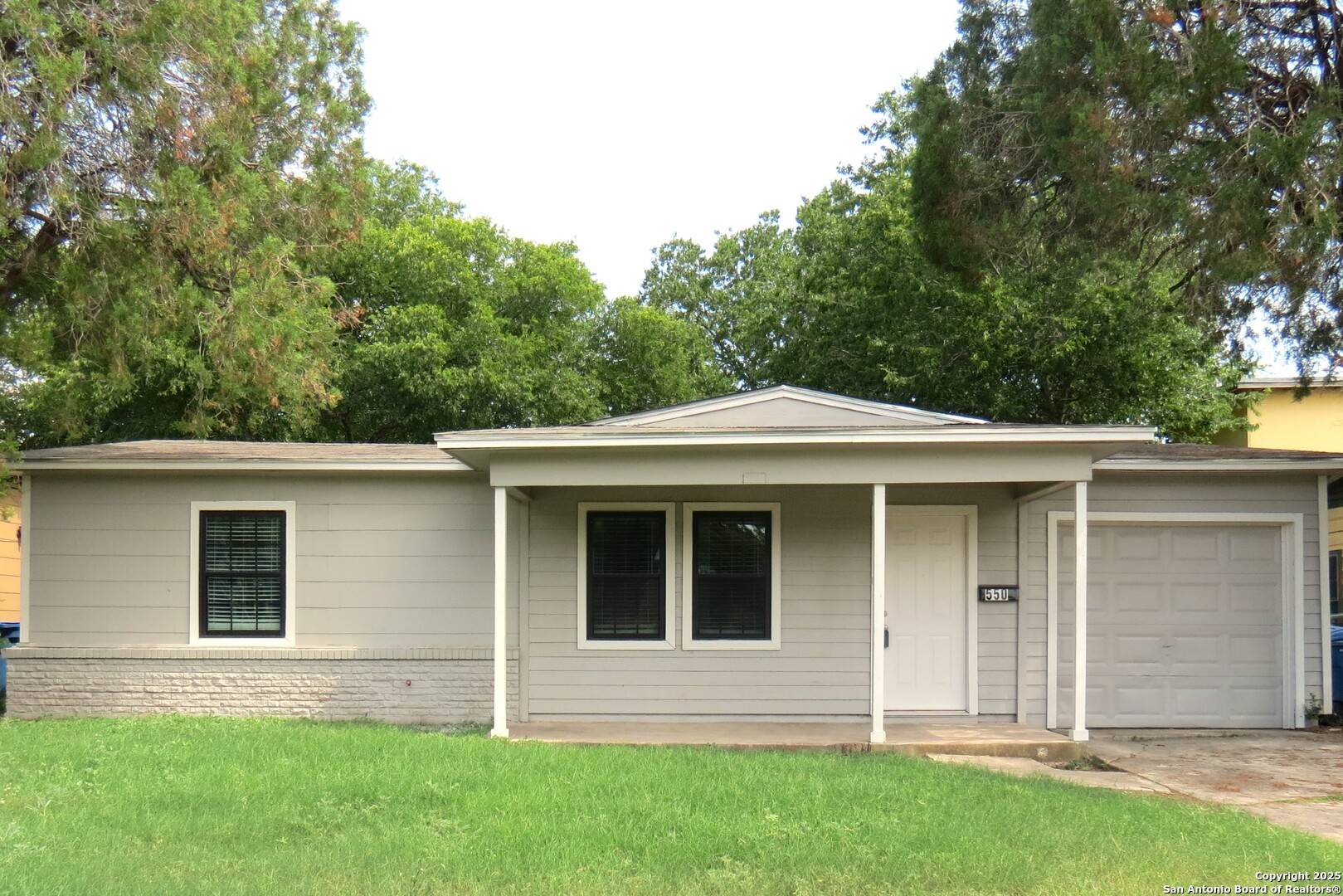 San Antonio, TX 78220,550 Como