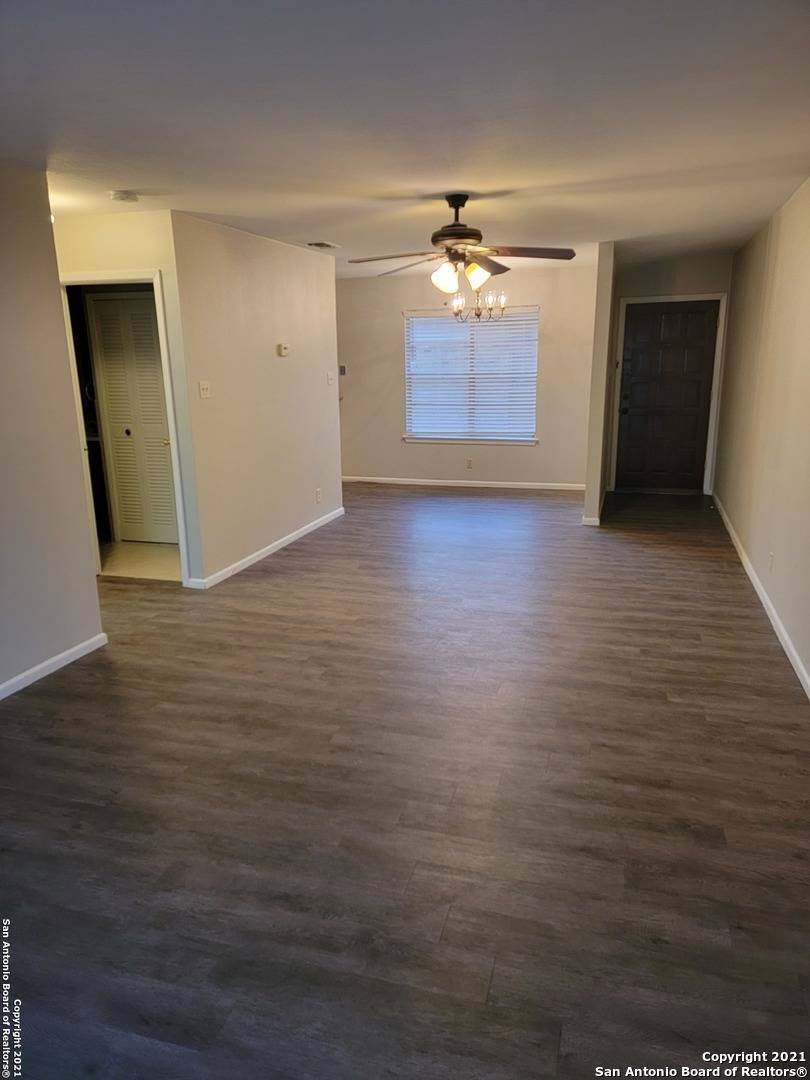 San Antonio, TX 78201,923 Vance Jackson Rd UNIT 1004