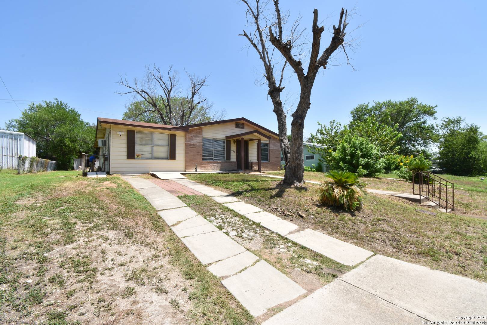 San Antonio, TX 78216,519 Spucewood lane