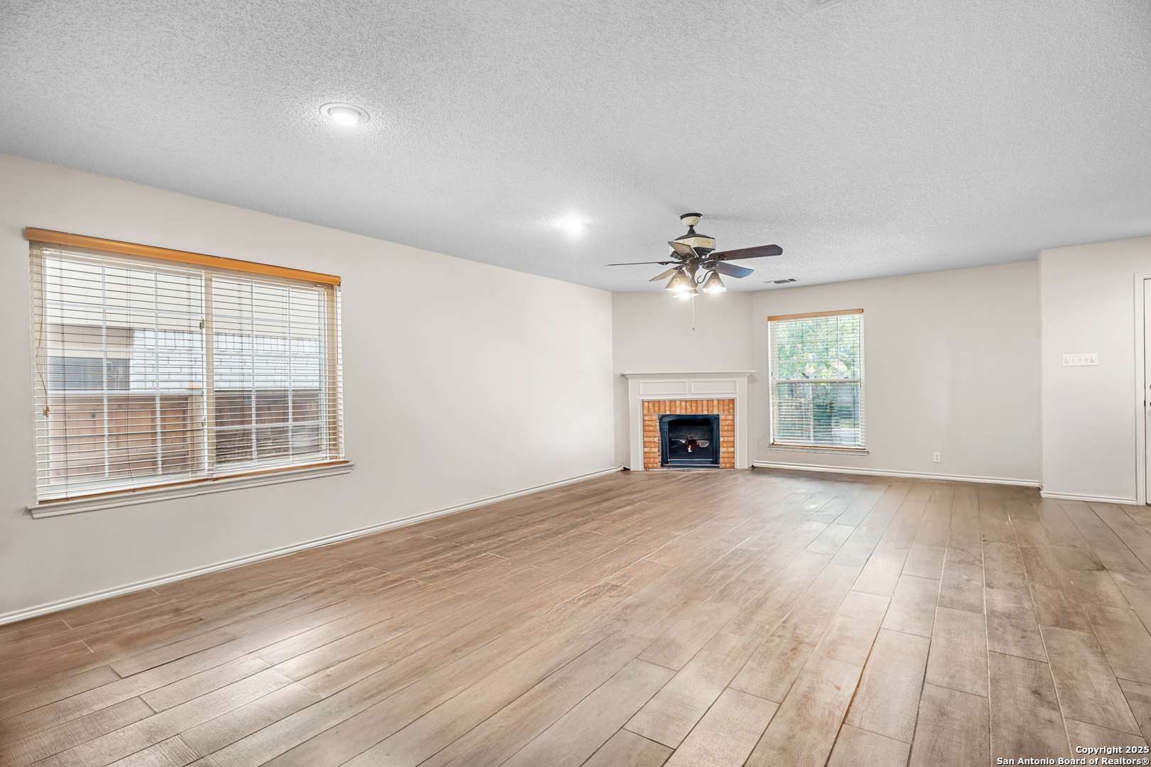 San Antonio, TX 78249,5806 Heather Vw