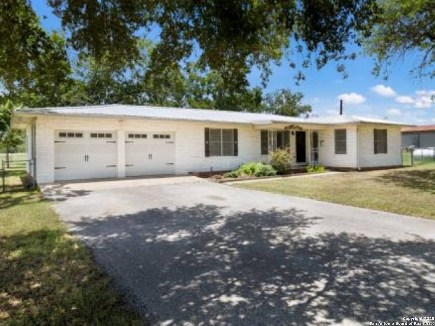 St Hedwig, TX 78152,2365 Fm 1518