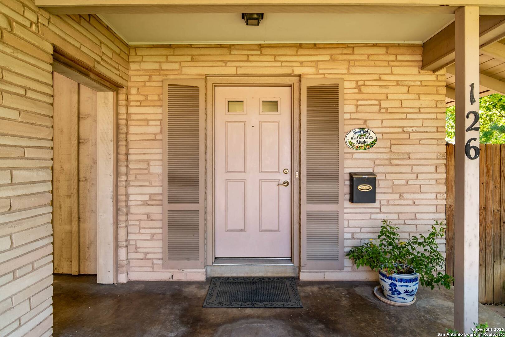 San Antonio, TX 78209,126 Treasure Way