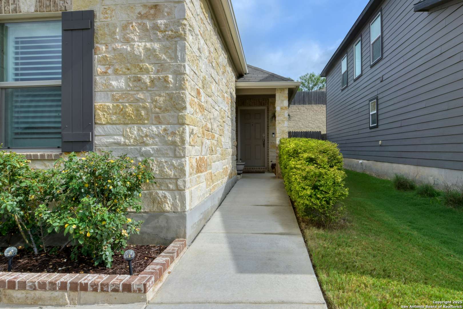 San Antonio, TX 78245,11125 Charismatic