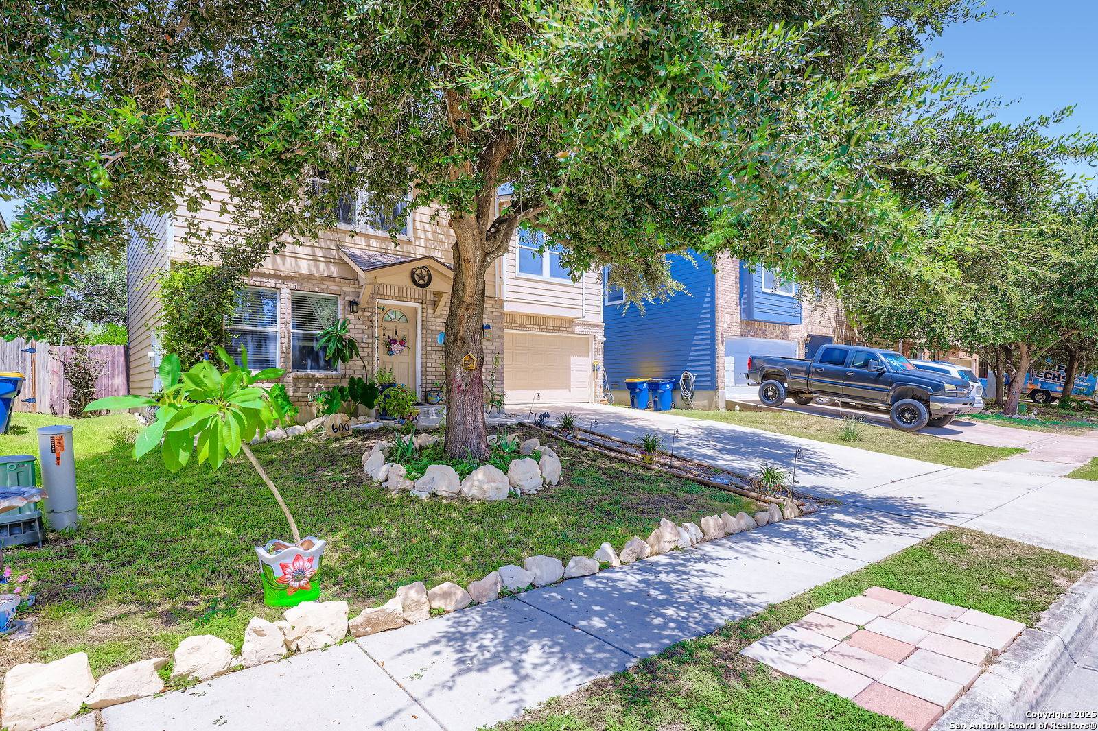 Cibolo, TX 78108,600 Gatewood Briar