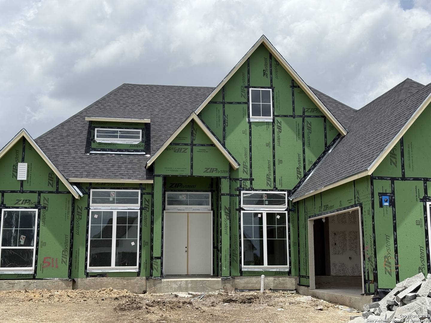 Cibolo, TX 78108,511 Caliban