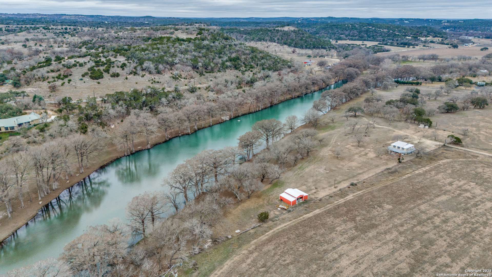 Ingram, TX 78025,1391 HIGHWAY 39