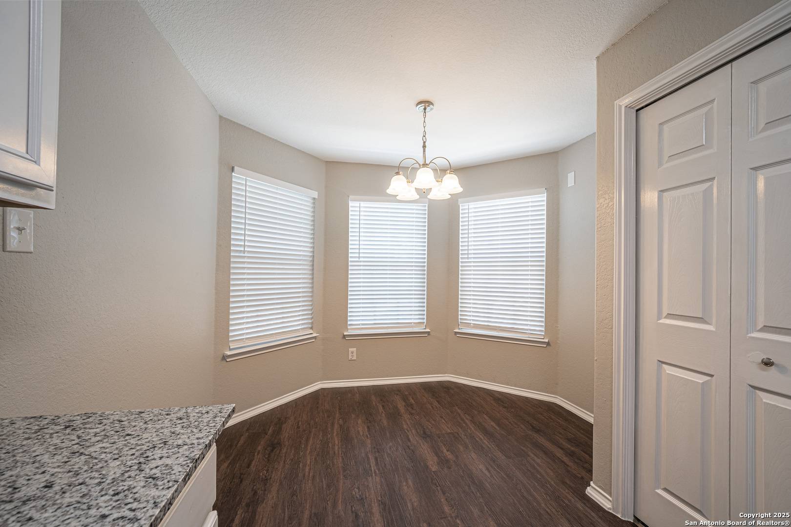 San Antonio, TX 78239,10810 Antares Forest