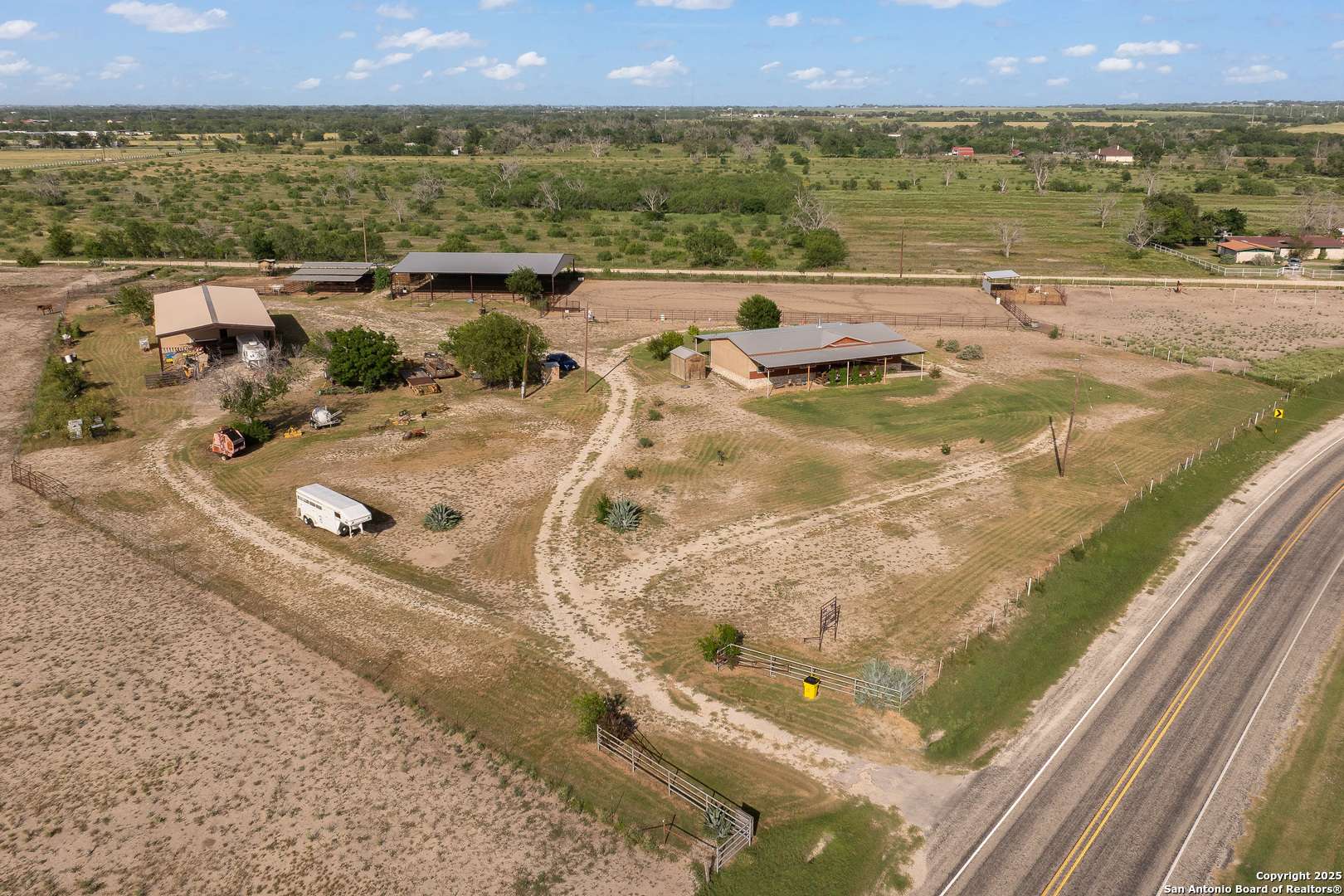 Natalia, TX 78059,18434 Fm 471