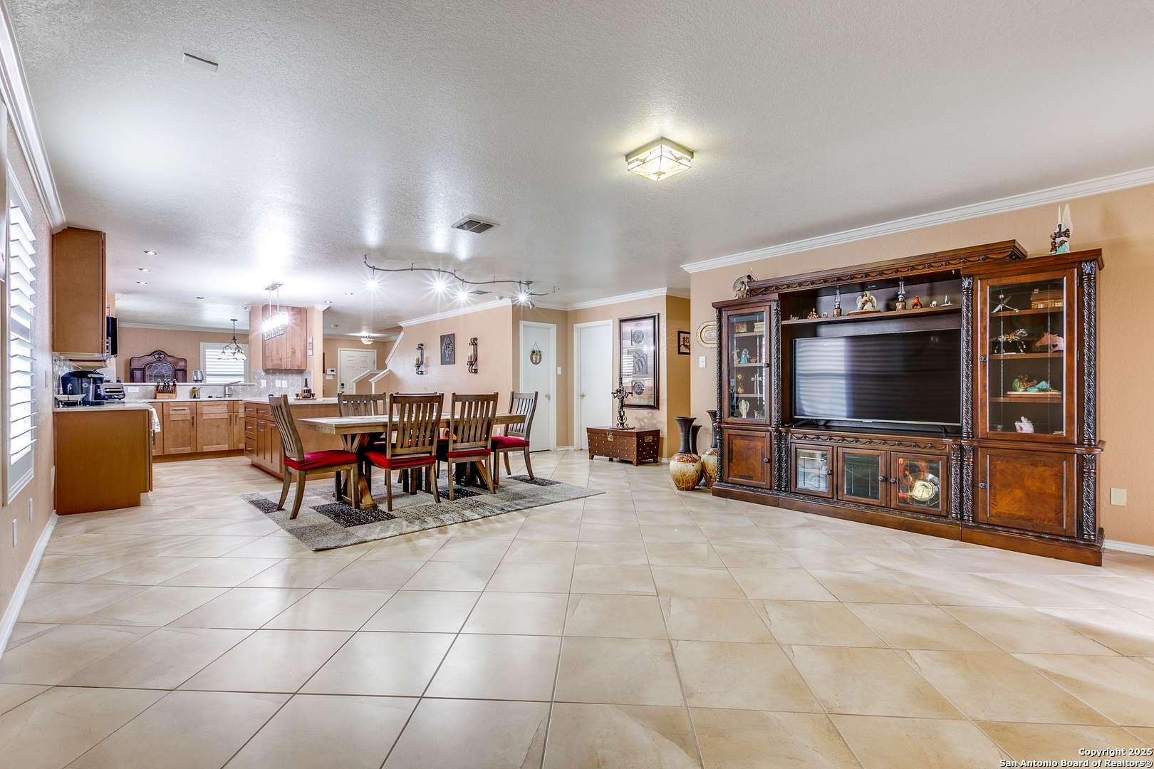 San Antonio, TX 78244-3530,4723 Stable Holw