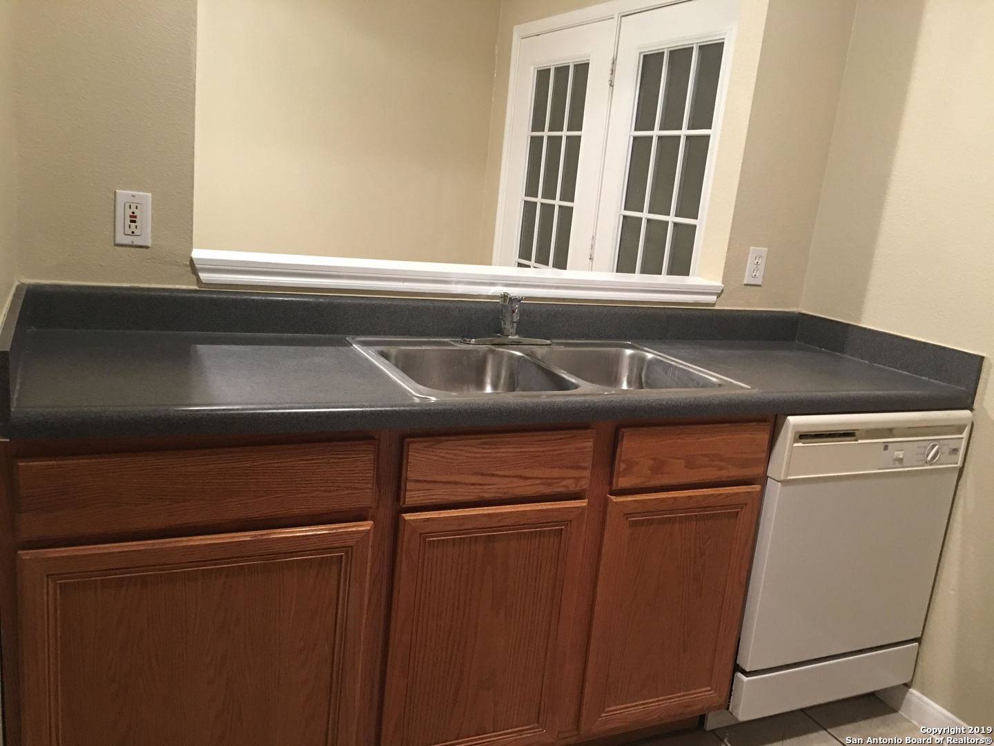 New Braunfels, TX 78130,214 loma vista