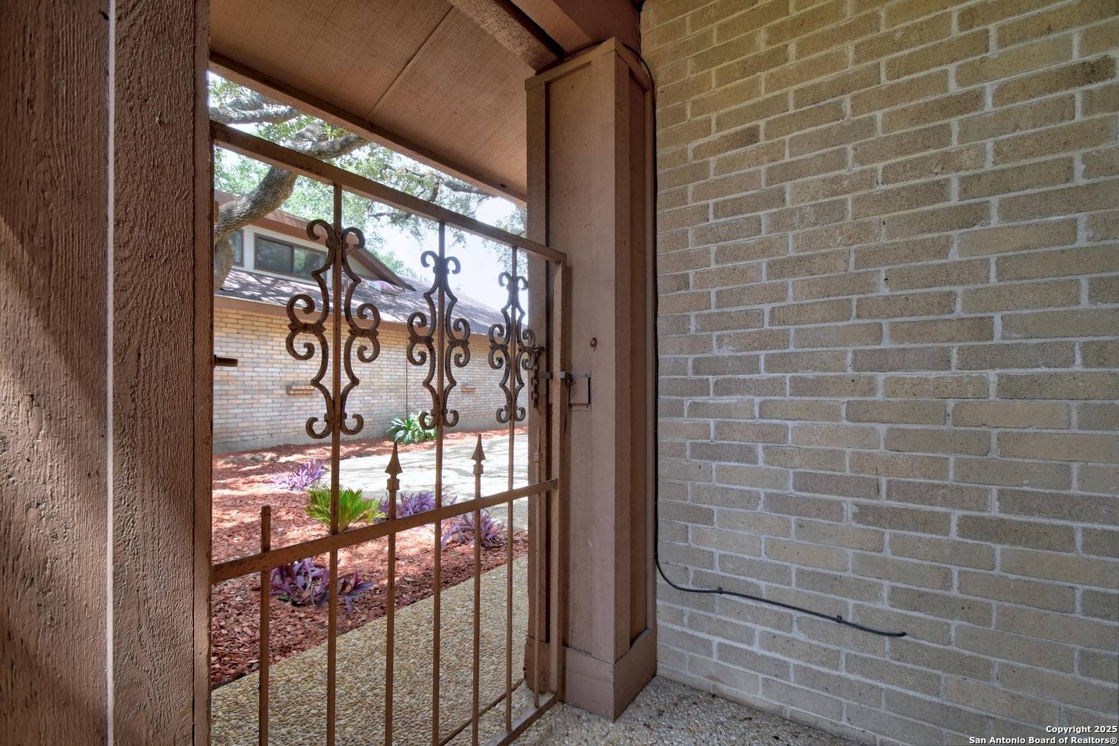 San Antonio, TX 78230-2033,13107 Hunters Wood