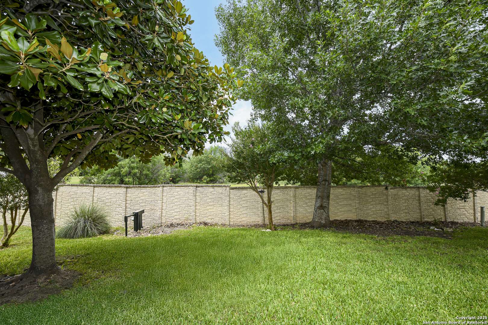Schertz, TX 78108,3704 Hillside