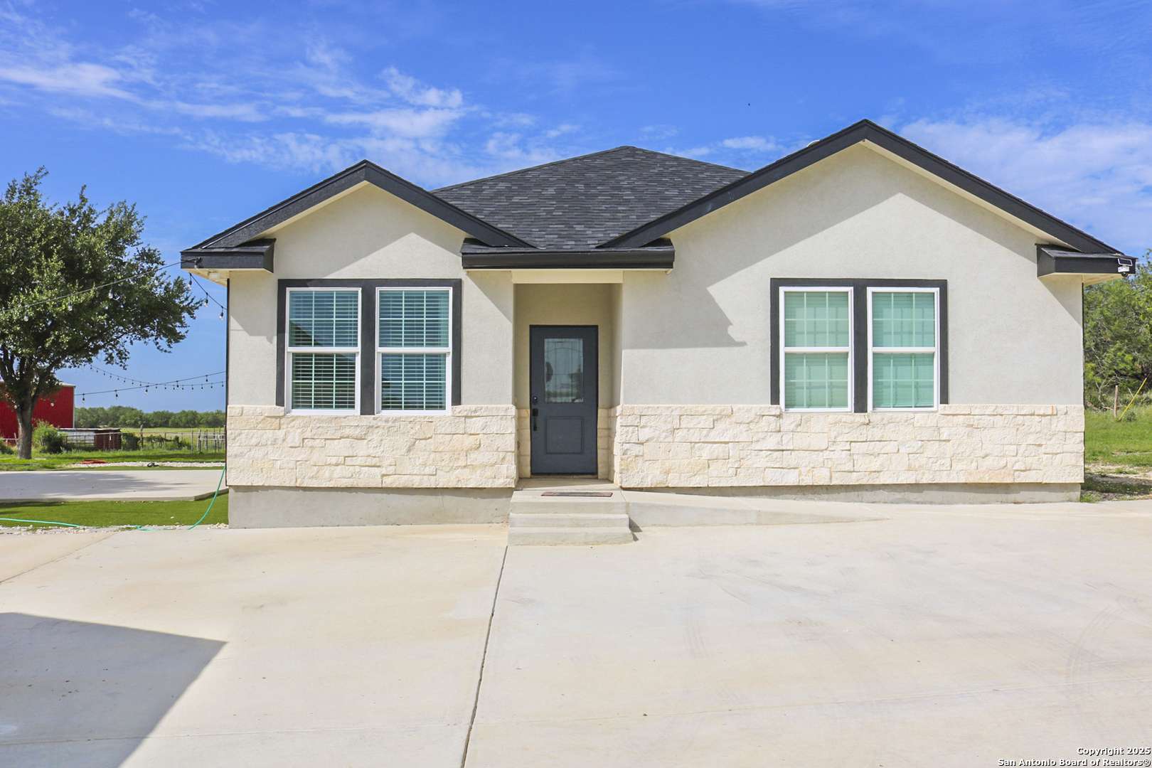 Poteet, TX 78065,3163 Fm 2504