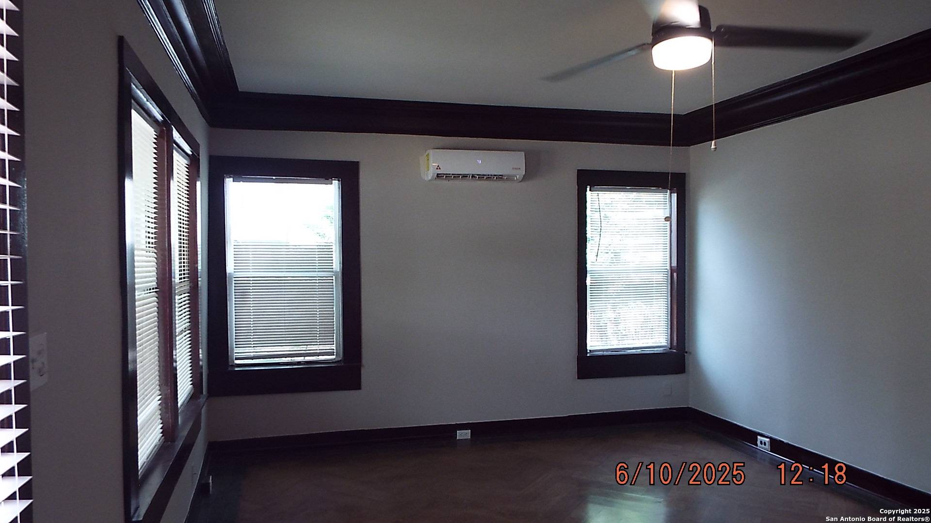 San Antonio, TX 78210,1427 Schley