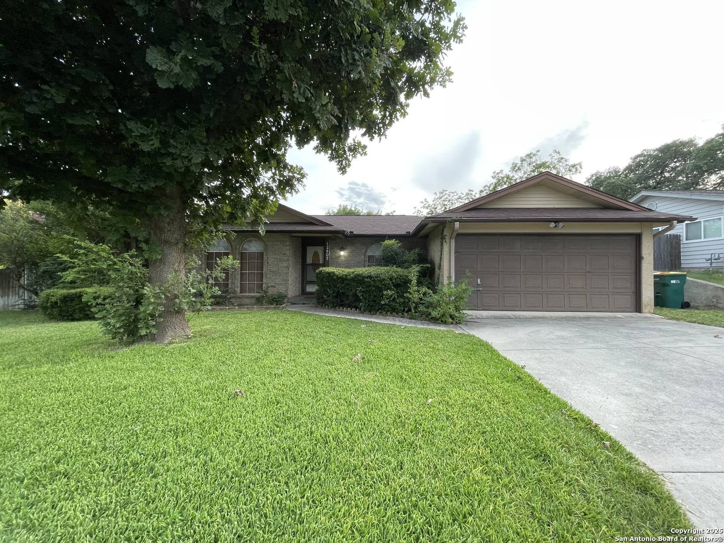 Live Oak, TX 78233,12605 Moss Hollow