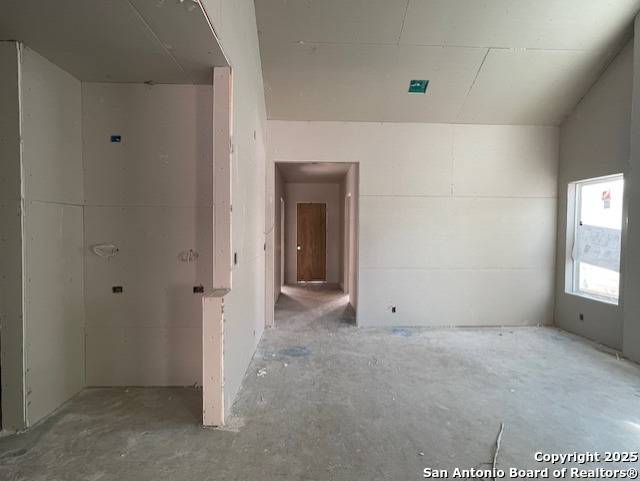 Schertz, TX 78154,9425 Chatside