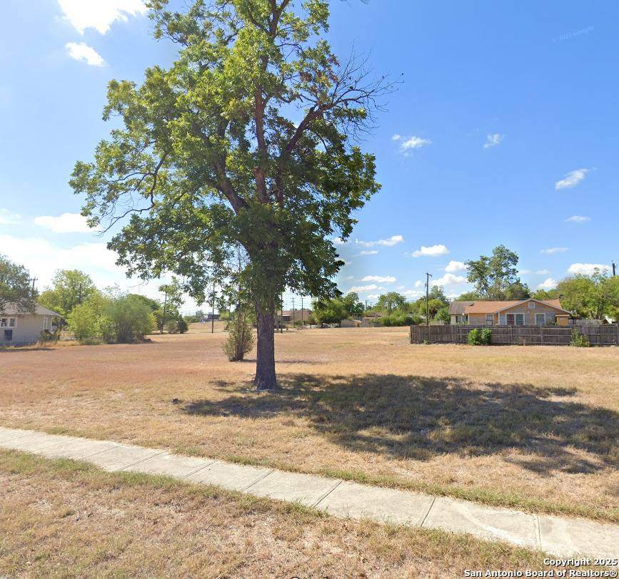 San Antonio, TX 78201,612 Waverly