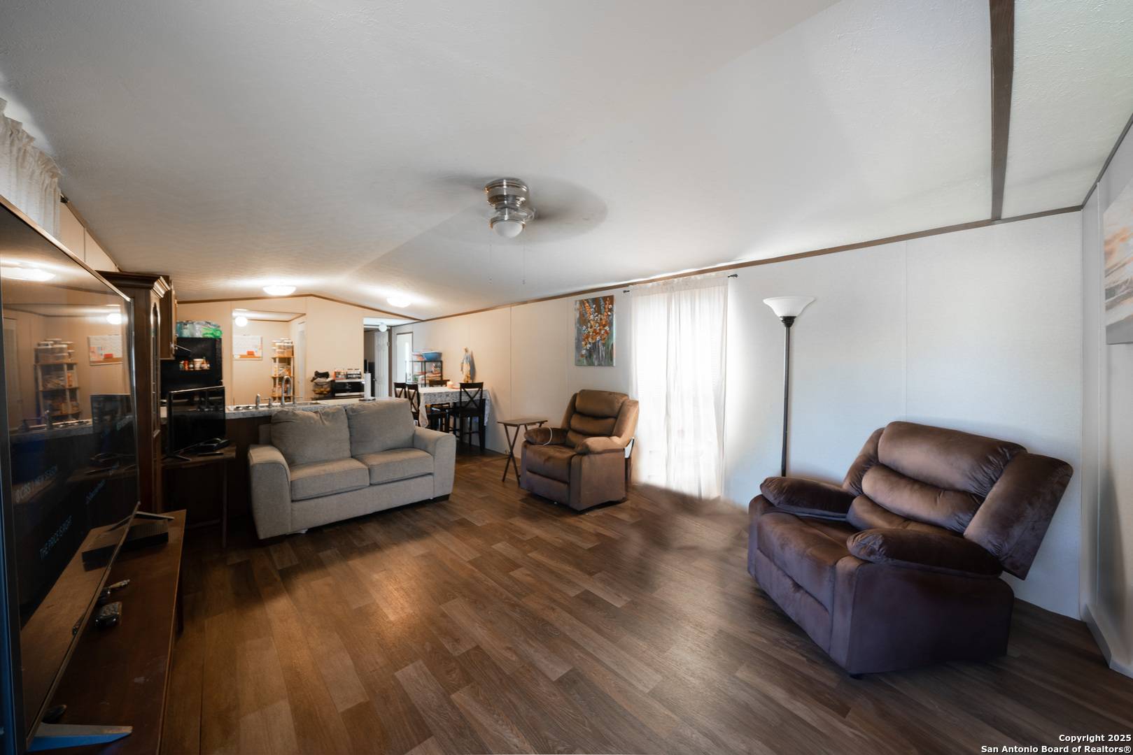 Pleasanton, TX 78064,720 Sanches