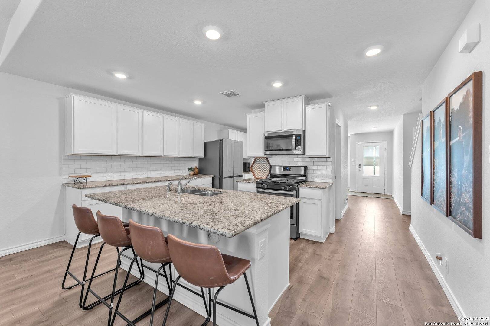 San Antonio, TX 78253,195 Cuban Emerald