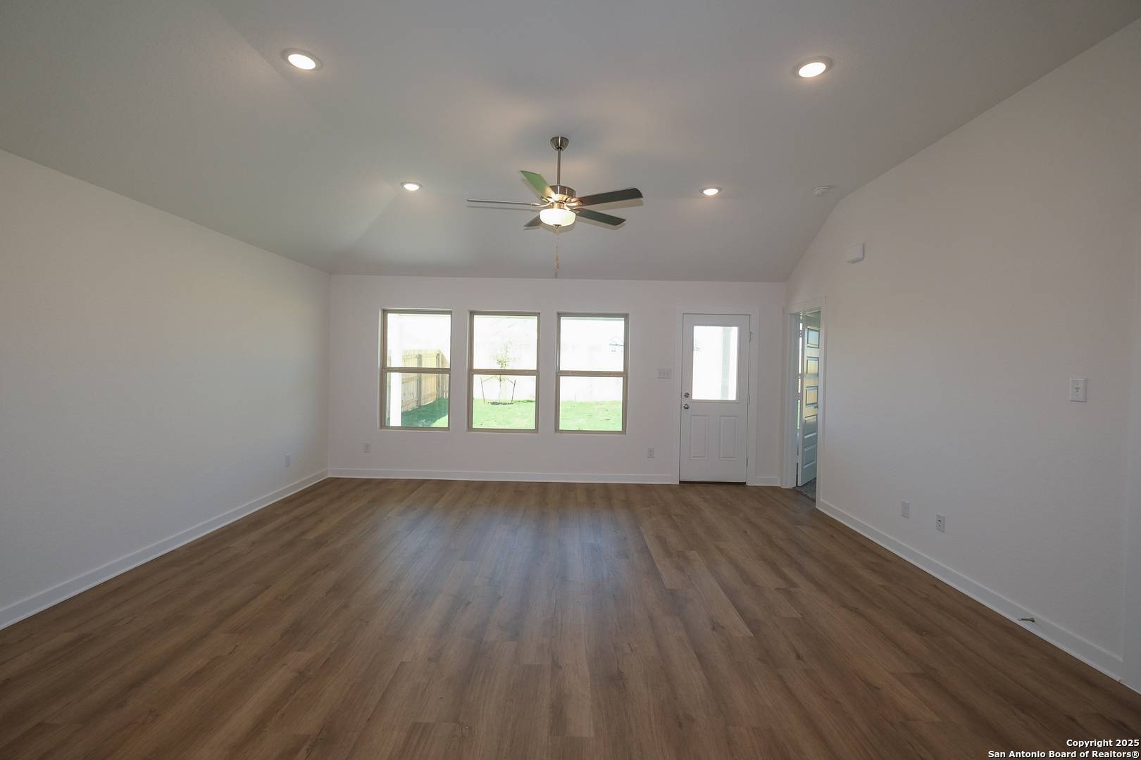 San Antonio, TX 78252,8829 Campacuas Trail