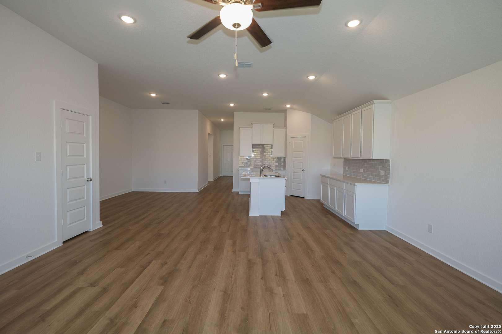 San Antonio, TX 78252,8829 Campacuas Trail