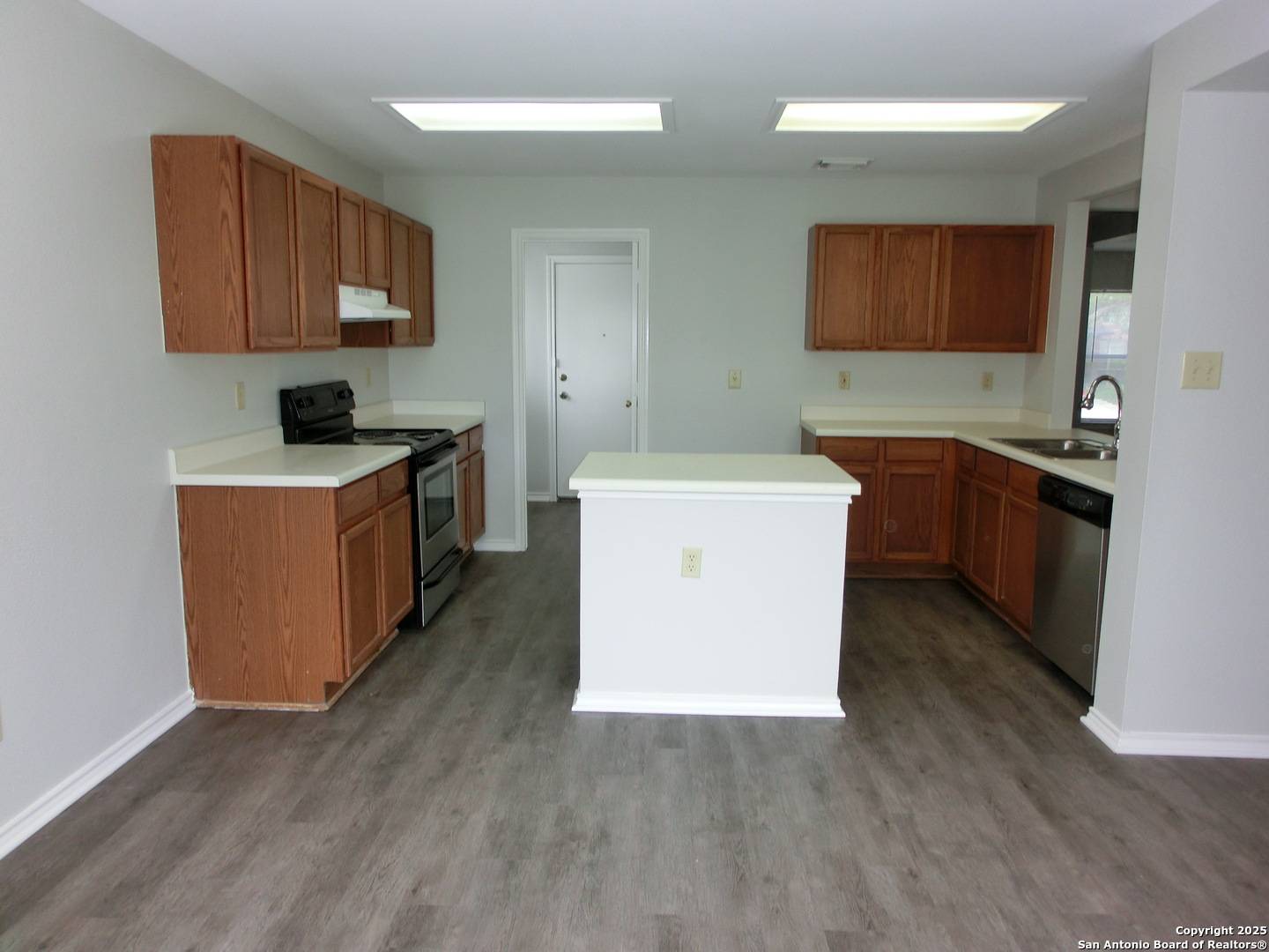 San Antonio, TX 78254,10646 Cavelier Point