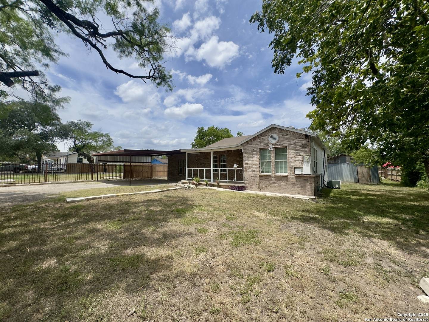 San Antonio, TX 78224,871 Gillette