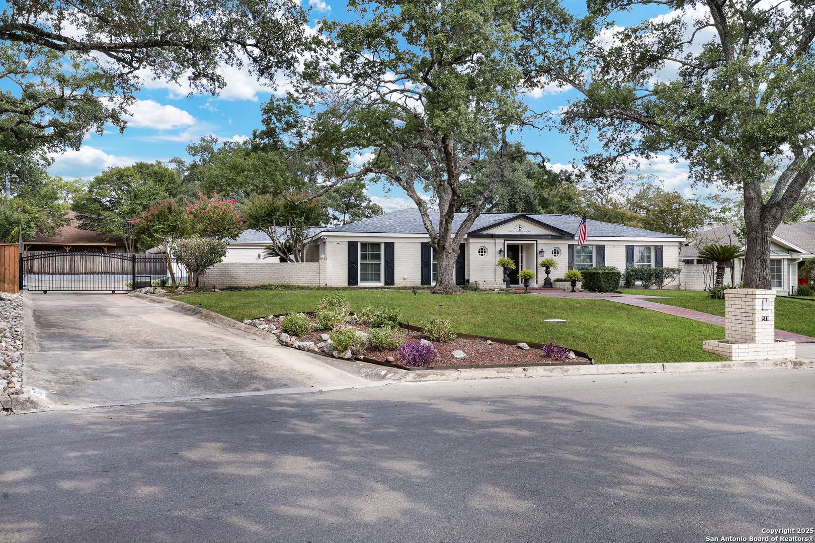 San Antonio, TX 78213,510 Prinz