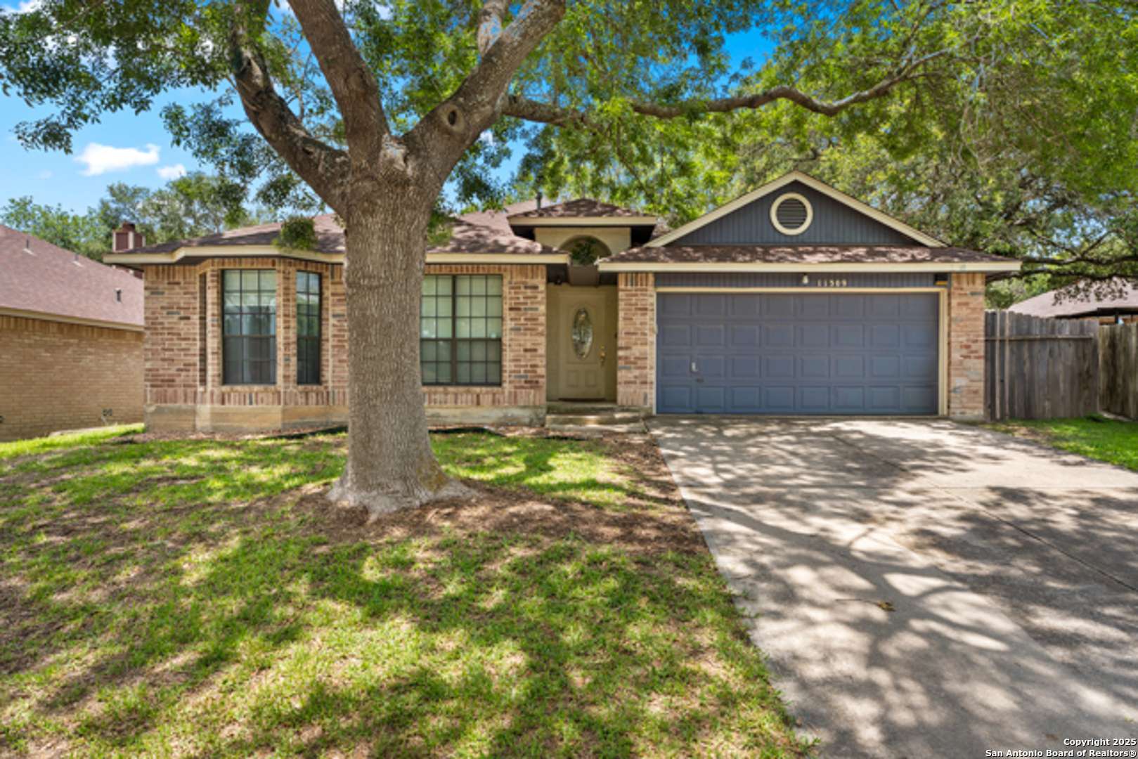 Live Oak, TX 78233,11309 Forest Rain