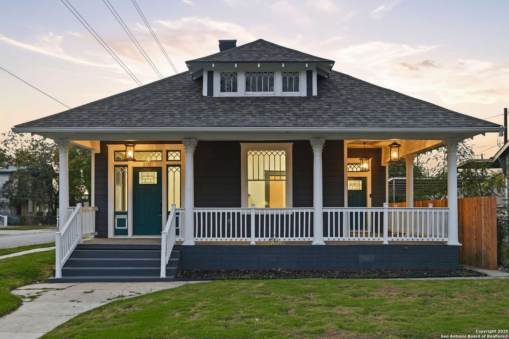 San Antonio, TX 78210,207 Loretta Pl