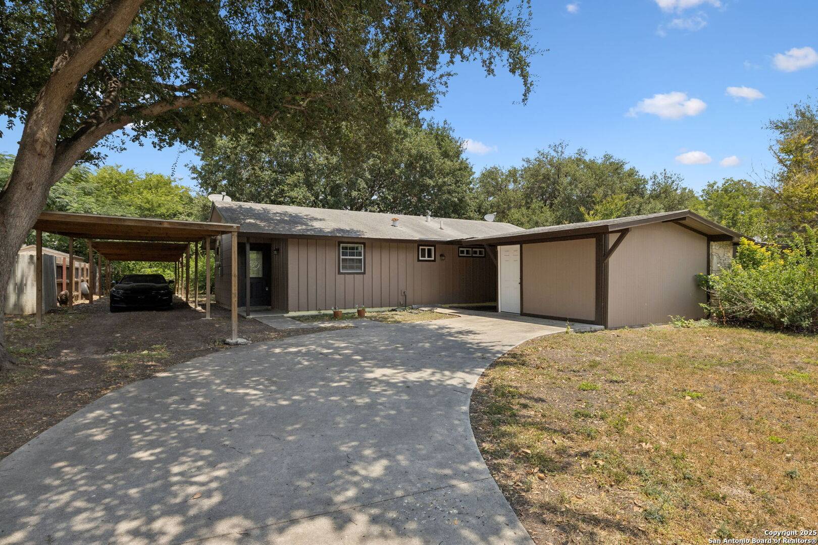 San Antonio, TX 78242-1053,111 Tropicana Pl