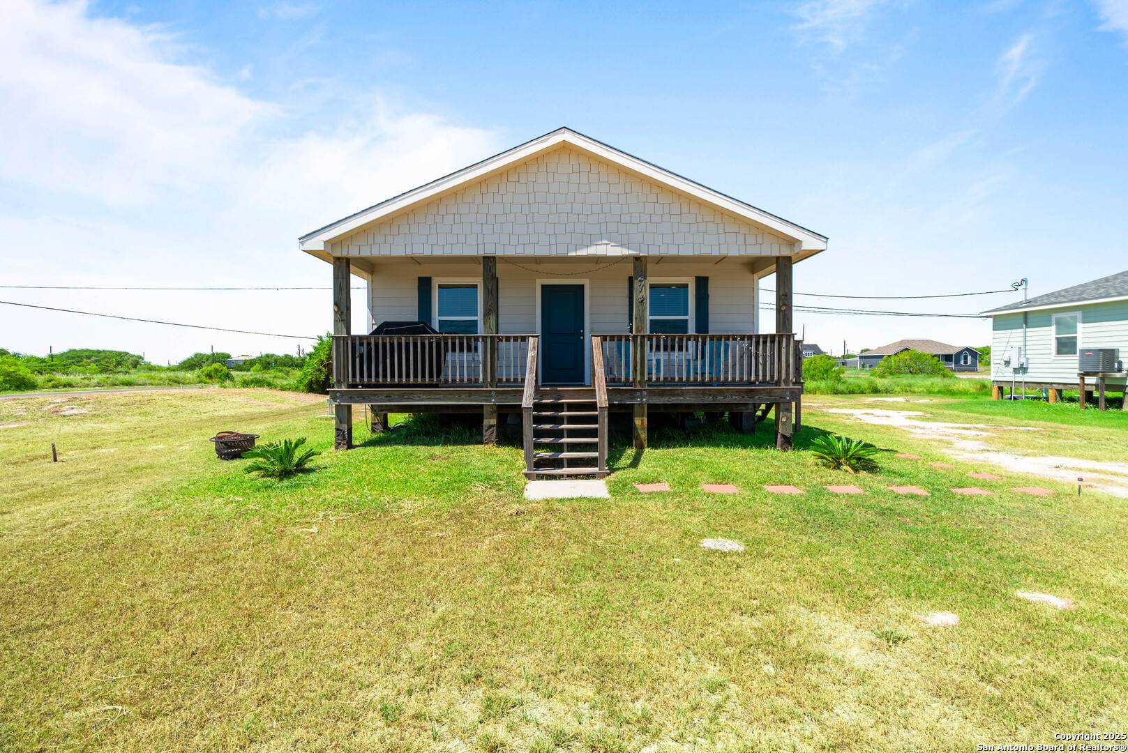Rockport, TX 78382,274 Post Oak Ln