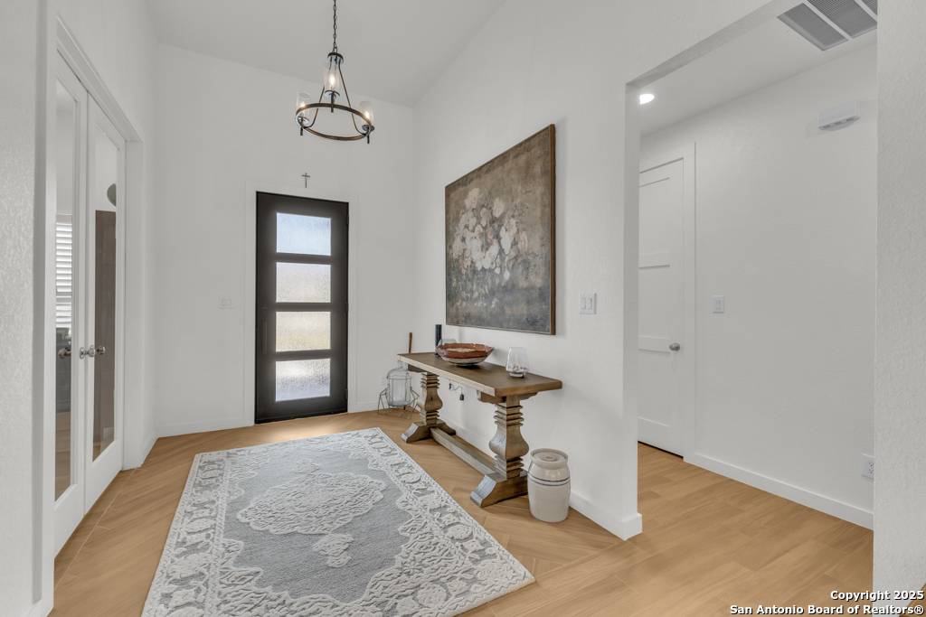 New Braunfels, TX 78132,2437 Kookaburra