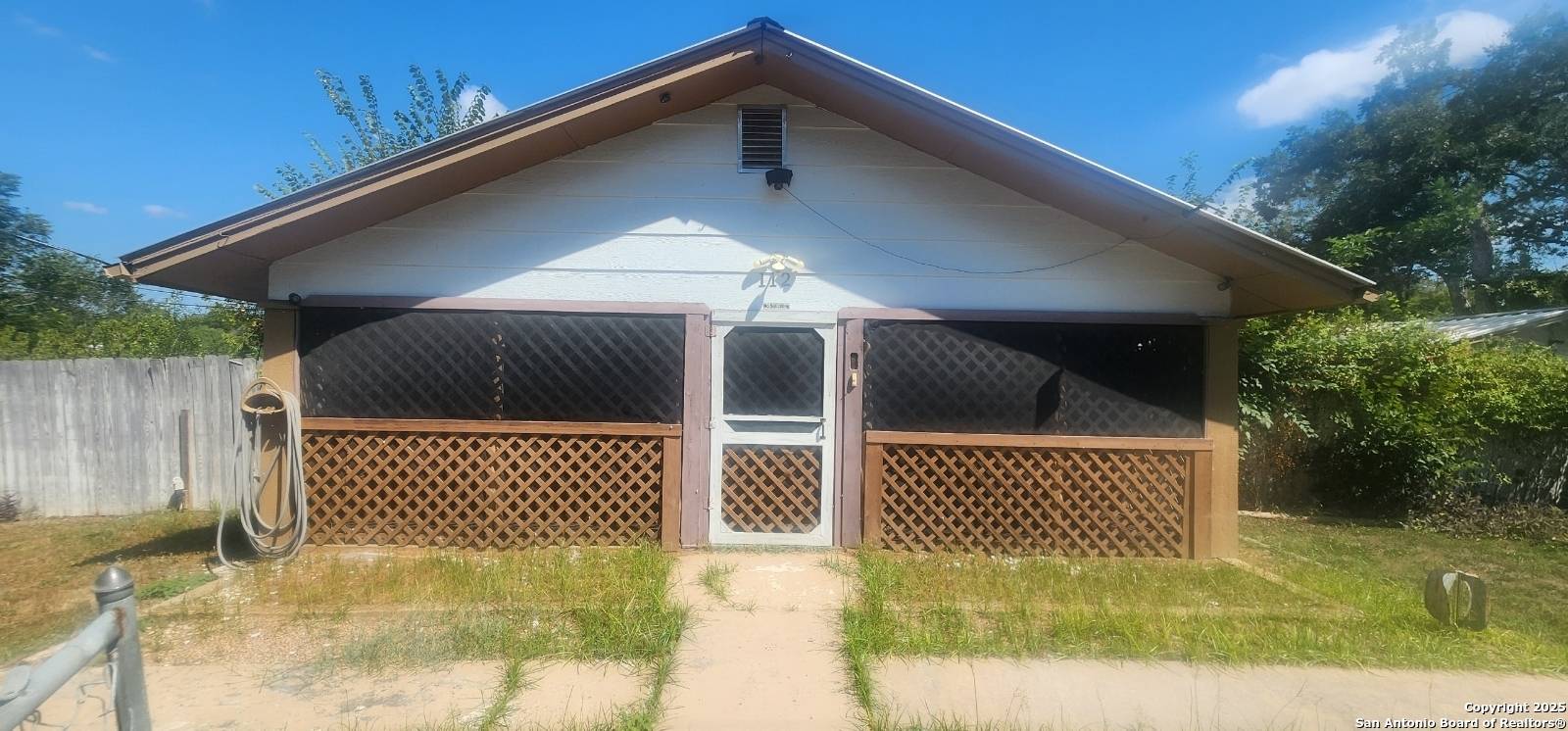 Gonzales, TX 78629,112 Morey