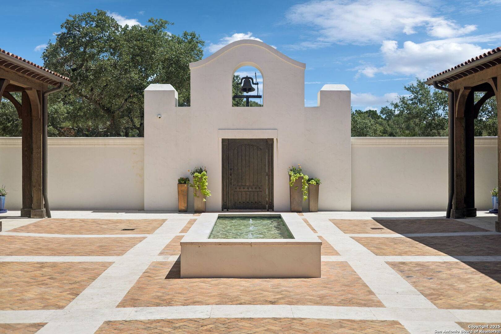 Boerne, TX 78006,27285 Toutant Beauregard Rd.