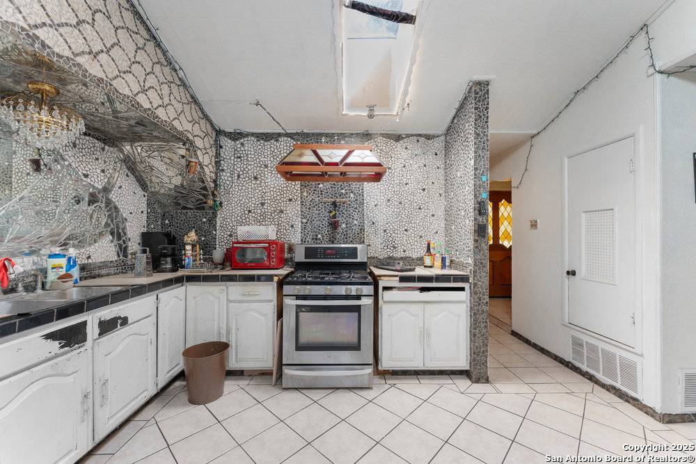 San Antonio, TX 78228,5318 Costa Mesa