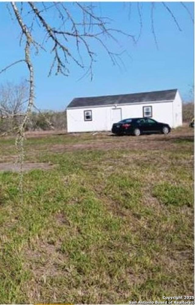 Lakehills, TX 78063,166543 11th St E