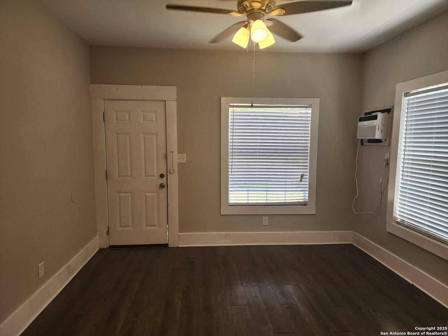 San Antonio, TX 78210-3046,632 RIGSBY AVE UNIT 1