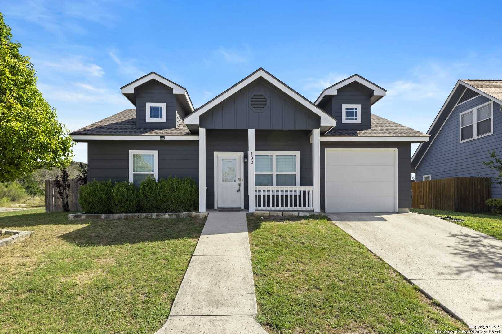 Kerrville, TX 78028,100 Jasper Ln