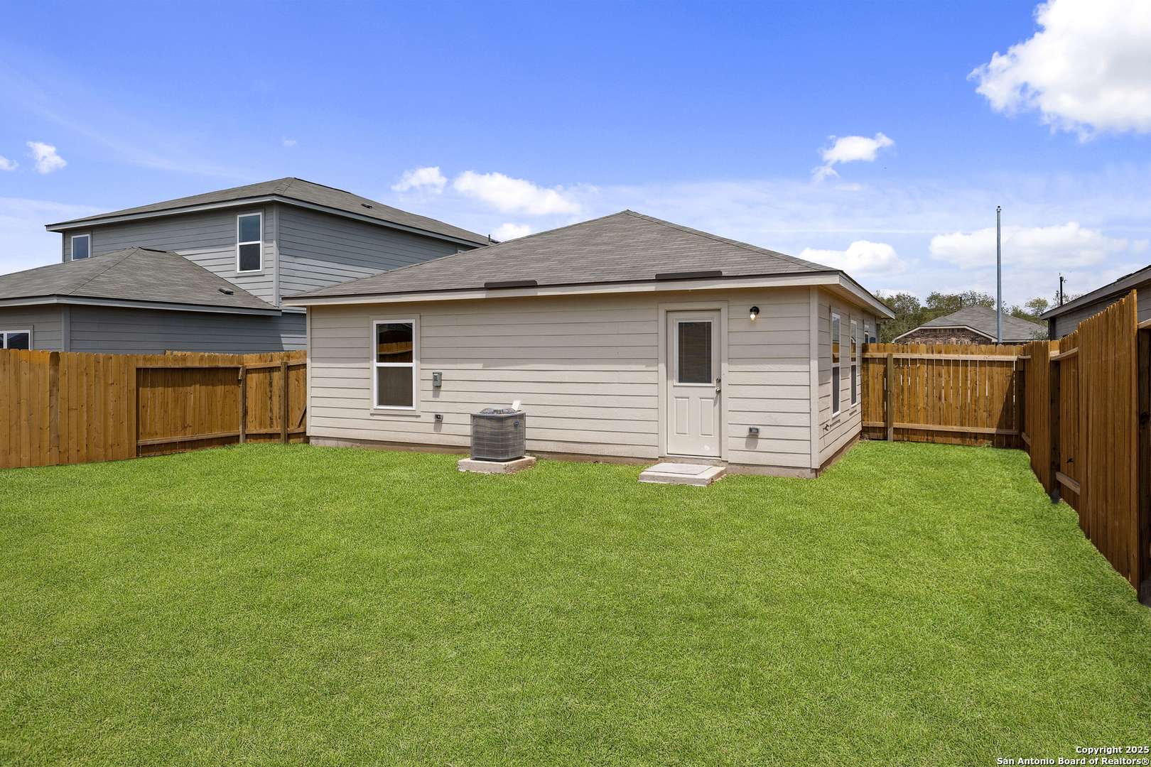 Von Ormy, TX 78073,15203 Roebuck Canyon