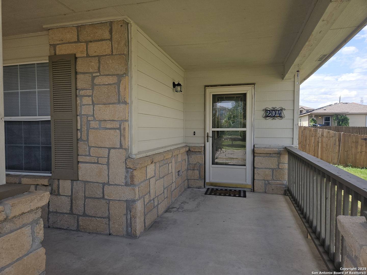 Cibolo, TX 78108-3209,204 WILLOW WAY
