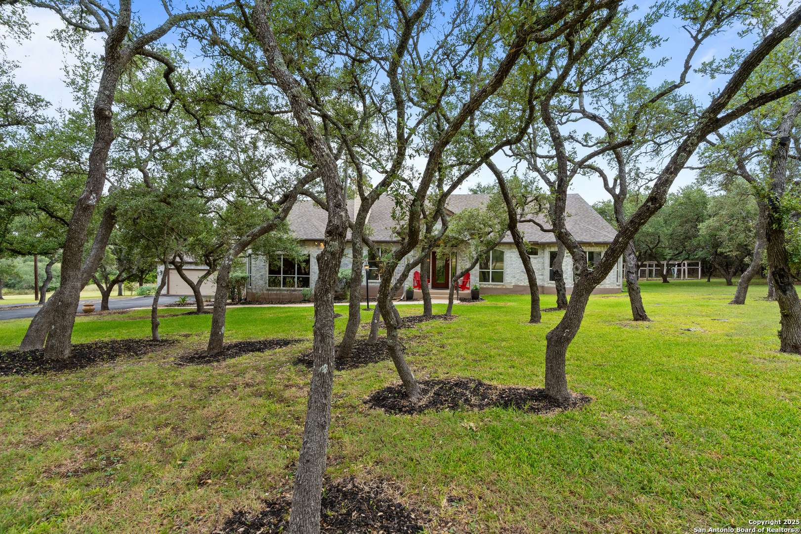 Boerne, TX 78006,106 Oak Valley Dr