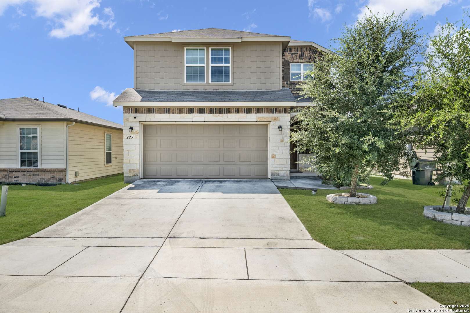 New Braunfels, TX 78130,225 Texas Thistle