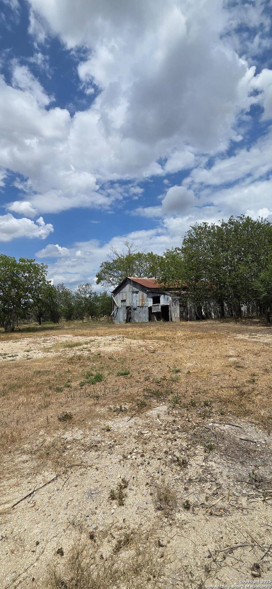 Marion, TX 78124,8279 Green Valley