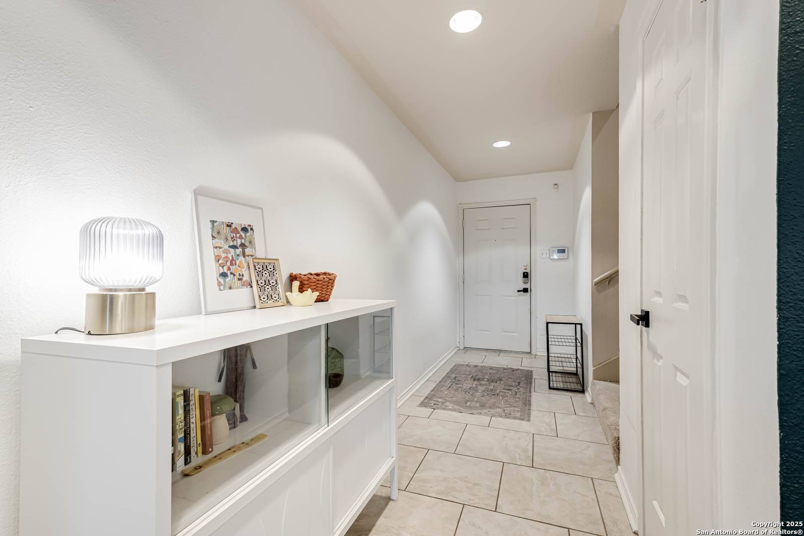 San Antonio, TX 78240,7930 Roanoke UNIT 401