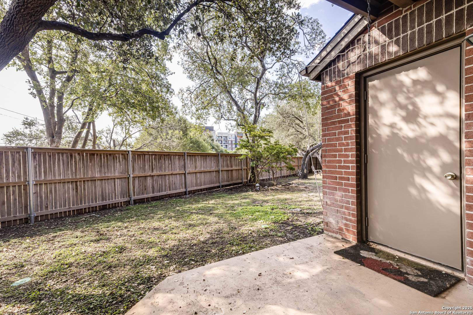 San Antonio, TX 78240,7930 Roanoke UNIT 401