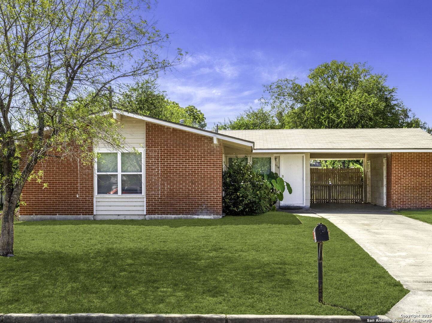 San Antonio, TX 78218,614 Karen