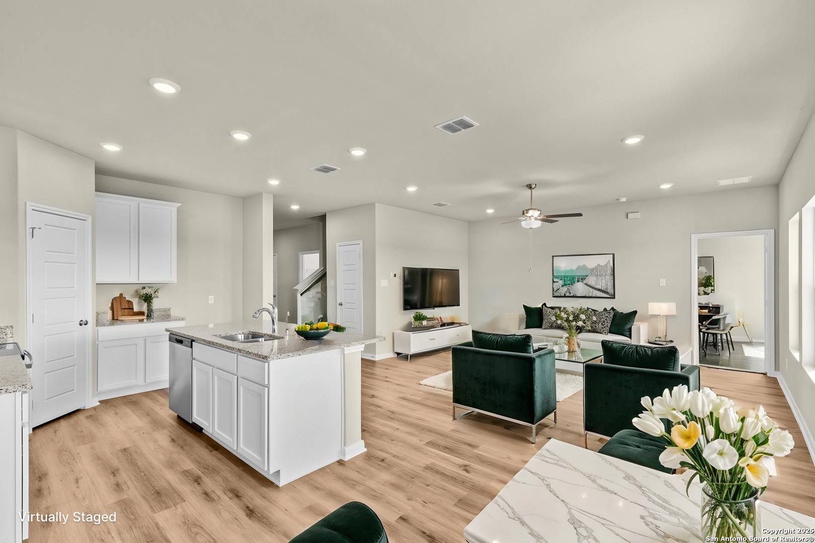 San Antonio, TX 78252,8704 Rucker Pond Trail