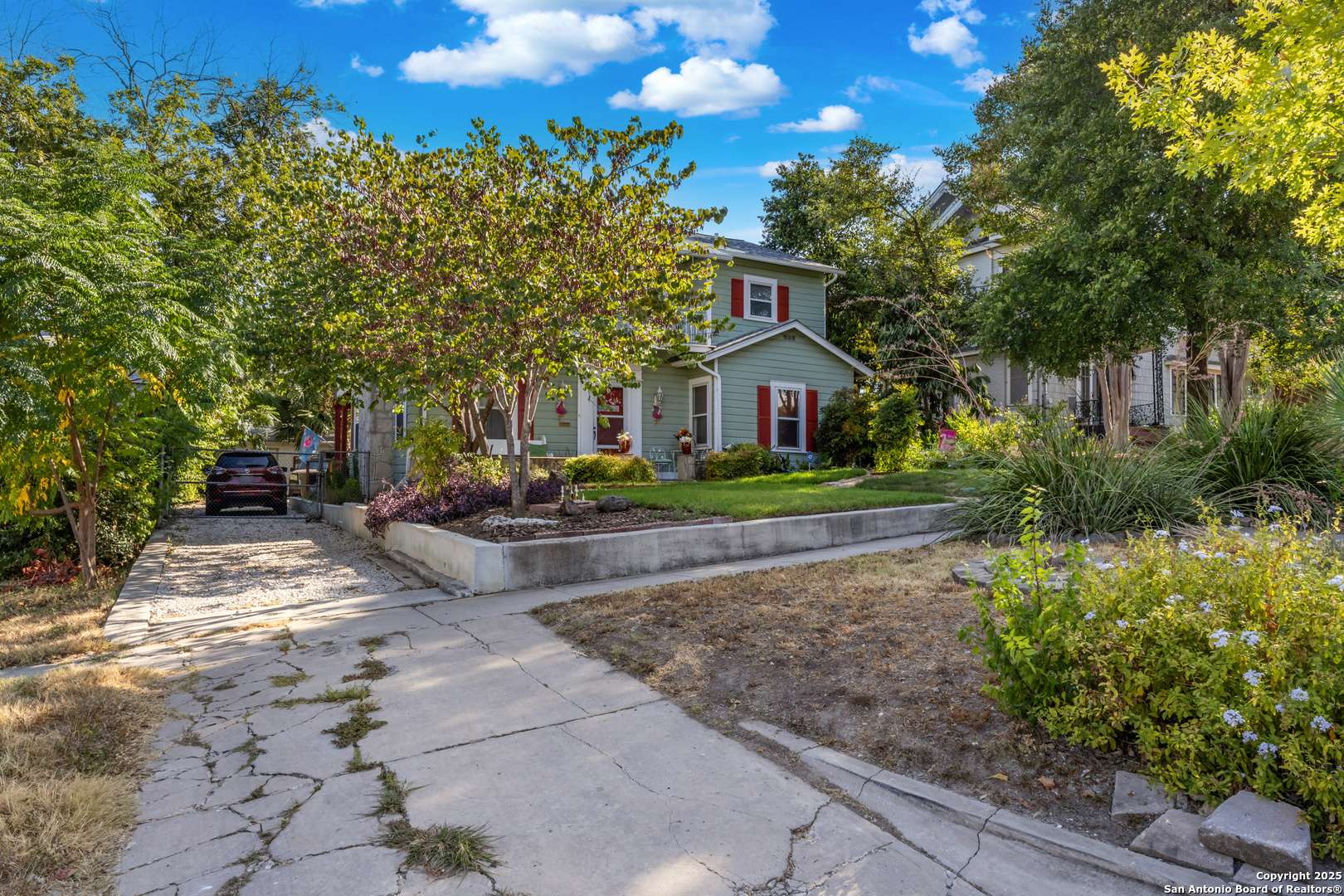 San Antonio, TX 78212,818 W Magnolia